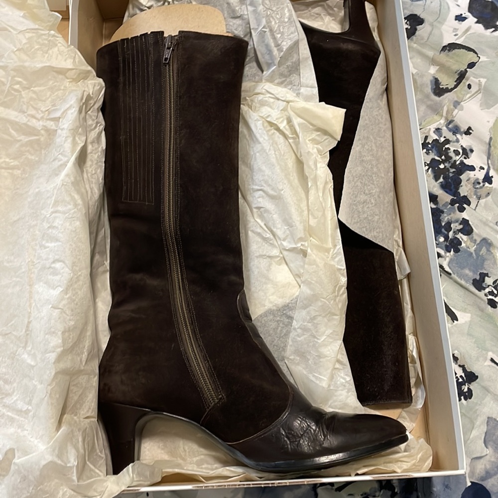 Vintage heeled knee length dress boots